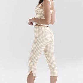 Carella Gingerbread Gingham Capri Trousers - Image 9